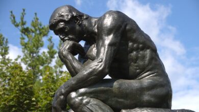 escultura de Rodin: "o pensador"